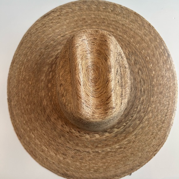 Lack of Color: WESTERN WIDE PALMA - Picture 2 of 5